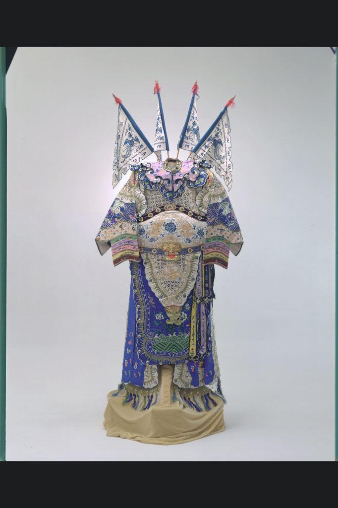Female military officer’s armour of white satin embroidered with a phoenix among peonies over a gold turtle-shell pattern | Provided by the Palace Museum